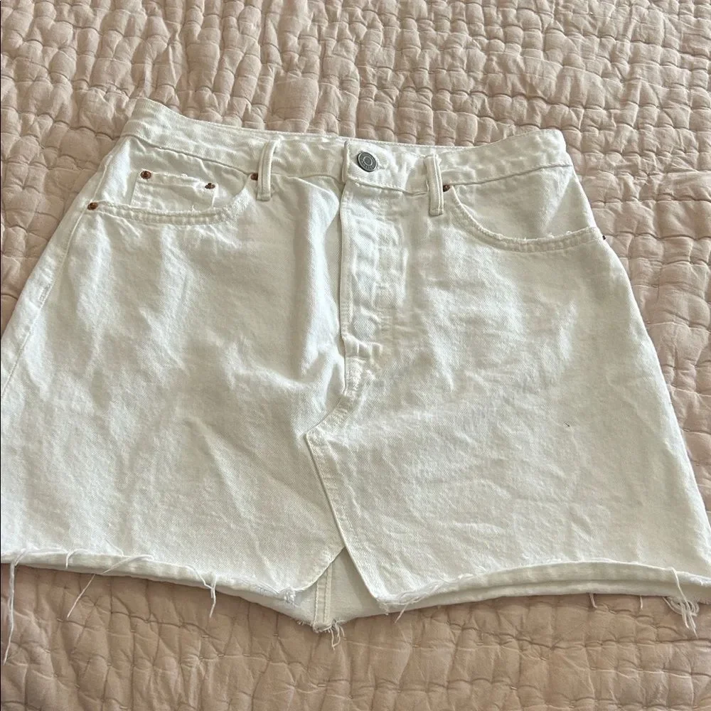 GRLFRND milla Off-White Denim Skirt side 28